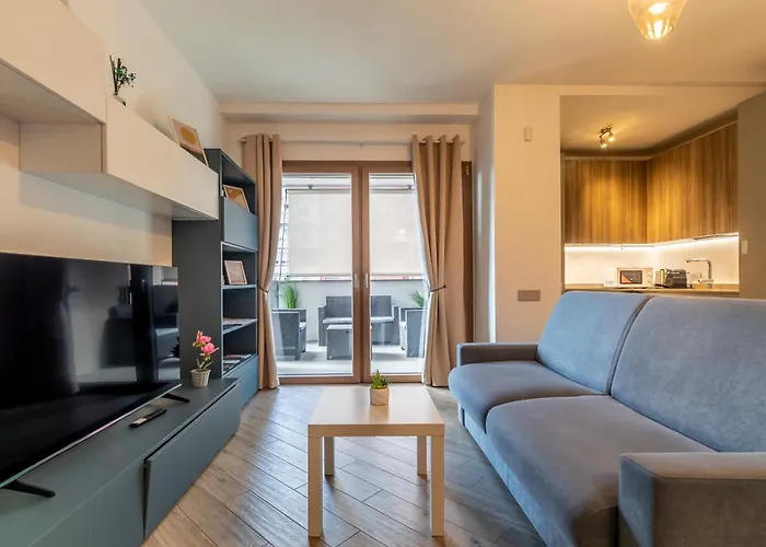 Aurealiving - Trastevere With Rooftop & Gym, Your Place In Rom