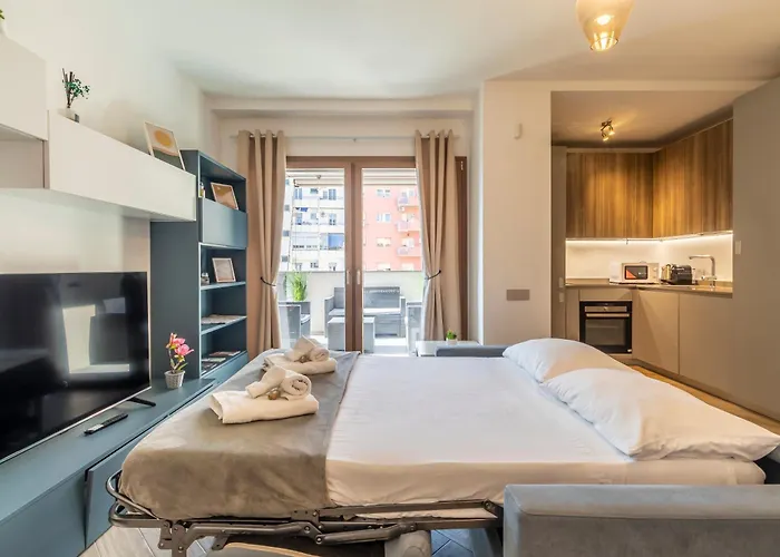 Aurealiving - Trastevere With Rooftop & Gym דירה *