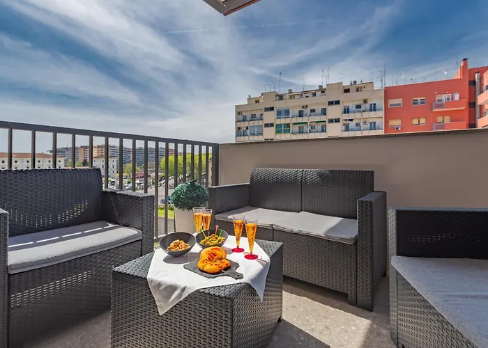 Aurealiving - Trastevere With Rooftop & Gym דירה