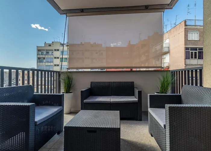 Aurealiving - Trastevere With Rooftop & Gym, Your Place In Apartment Rom